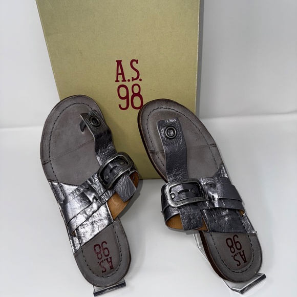 A.S.98 Italian Leather Sandals – Metallic Silver Buckle Thong – Rare - Picture 13 of 15